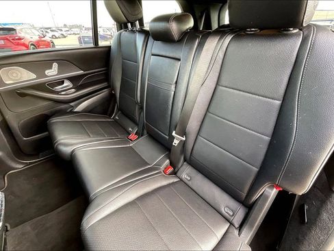 Used 2021 Mercedes-Benz GLS 450 4MATIC image 19