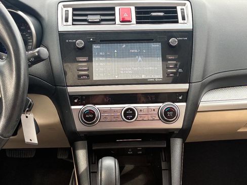 Used 2016 Subaru Outback 2.5i Premium image 26