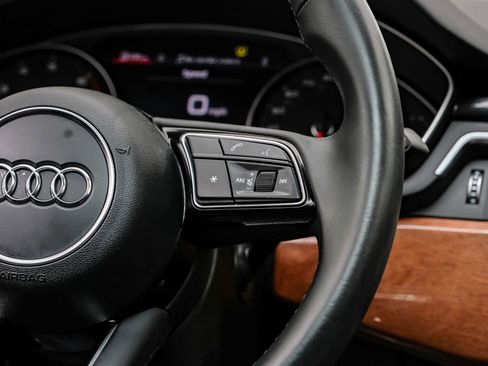 Used 2022 Audi A4 2.0T Premium image 22