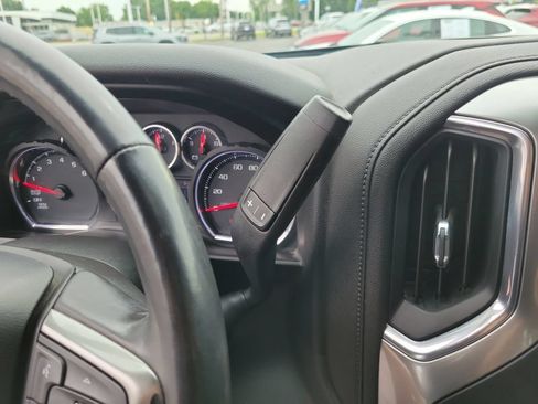 Used 2019 Chevrolet Silverado 1500 LT w/ All-Star Edition AWD/4WD image 32
