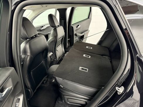 Used 2025 Ford Escape Platinum AWD/4WD image 13