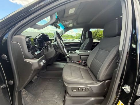 Used 2023 GMC Sierra 1500 Elevation AWD/4WD image 2