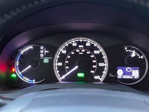 Used 2017 Lexus CT 200h image 27