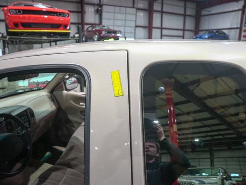 Used 1997 Ford F150 XLT RWD image 31
