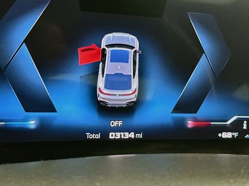 Used 2024 BMW X6 M60i AWD/4WD image 9