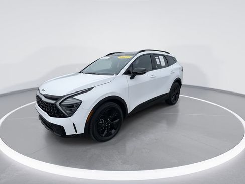 Used 2025 Kia Sportage X-Line w/ Premium Package AWD/4WD image 4