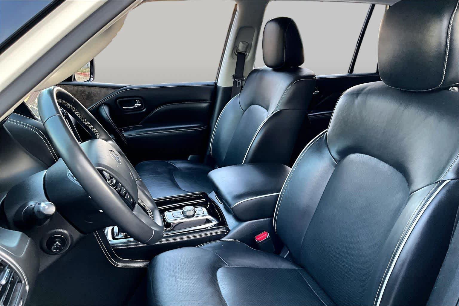 Used 2022 INFINITI QX80 Premium Select w/ Cargo Package RWD image 8