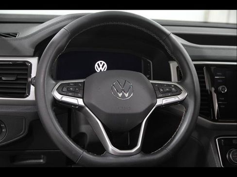 Certified 2022 Volkswagen Atlas SEL image 7