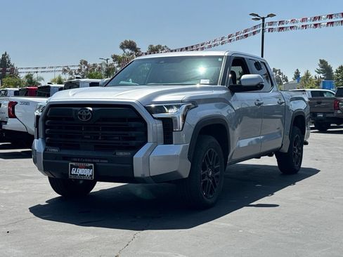 New 2026 Toyota Tundra SR5 AWD/4WD image 5
