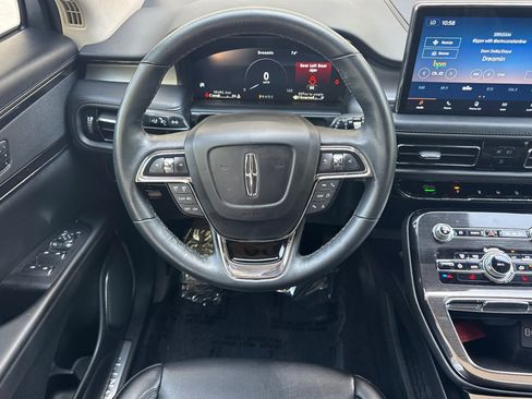 Certified 2023 Lincoln Nautilus Standard image 14