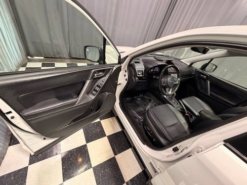 Used 2018 Subaru Forester 2.5i Premium w/ Popular Package #3B AWD/4WD image 15