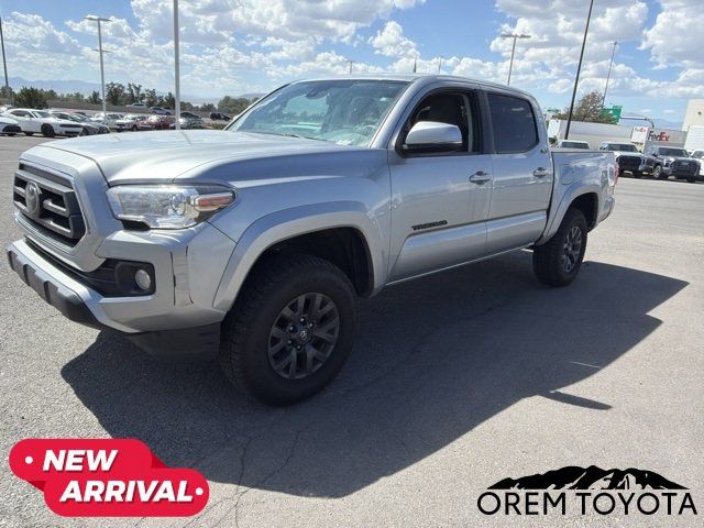 Used 2023 Toyota Tacoma SR5 w/ Technology Package AWD/4WD image 12