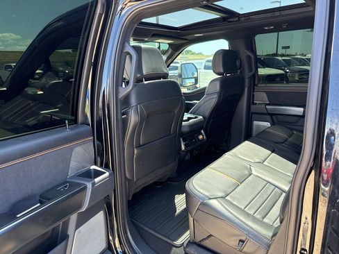 Used 2024 Ford F350 Platinum AWD/4WD image 6