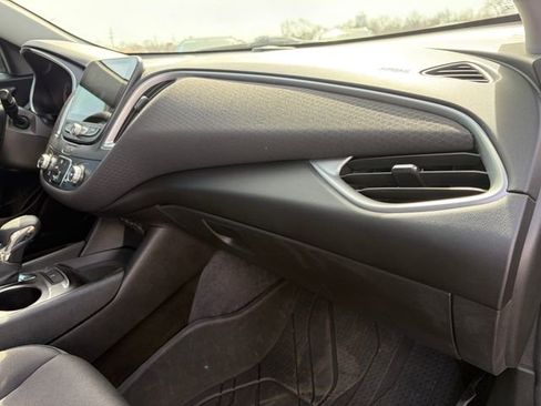 Certified 2023 Chevrolet Malibu LS w/ LPO, Floor Liner Package image 43