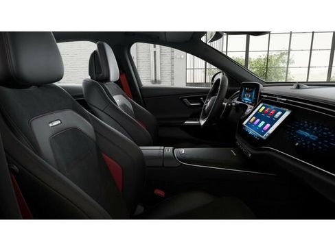 New 2026 Mercedes-Benz E 53 AMG e 4MATIC Sedan image 5