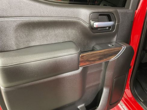 Used 2021 GMC Sierra 1500 SLT image 20