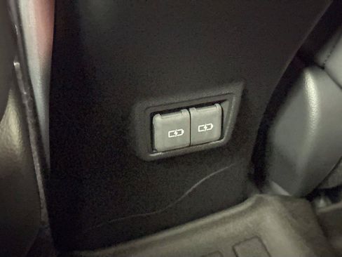 Used 2024 Lexus UX 250h F Sport FWD image 39
