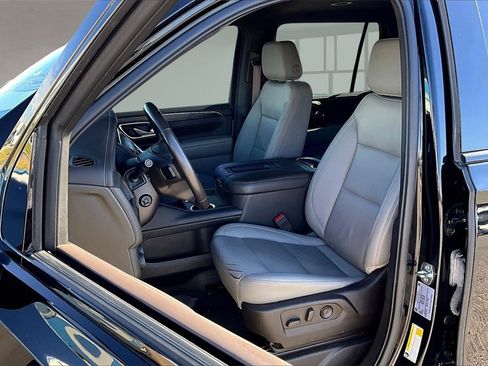 Used 2022 Chevrolet Tahoe Z71 w/ Luxury Package image 25