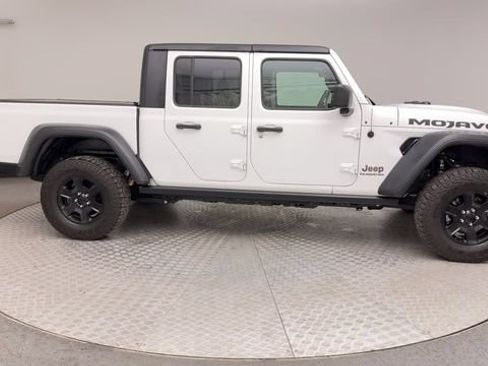 Used 2021 Jeep Gladiator Mojave AWD/4WD image 9