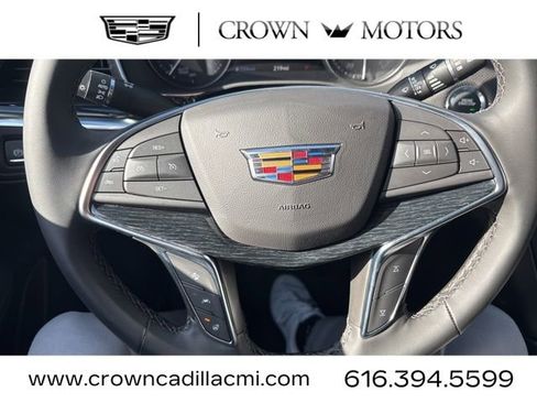 New 2026 Cadillac XT5 Premium Luxury w/ Driver Assist Package AWD/4WD image 15