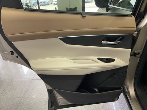 Used 2025 Nissan Murano Platinum w/ Cargo Package image 35