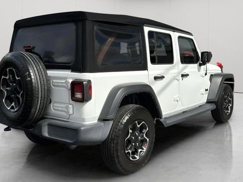 Used 2021 Jeep Wrangler Unlimited Sport image 5