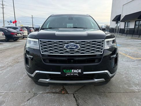 Used 2018 Ford Explorer Platinum image 4