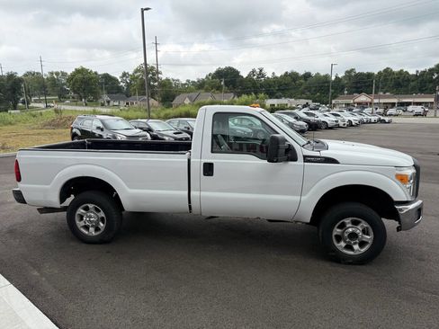 Used 2013 Ford F250 XL w/ XL Value Pkg image 5