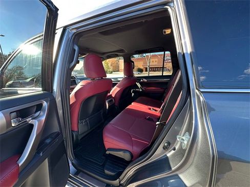 Used 2021 Lexus GX 460 Premium image 19