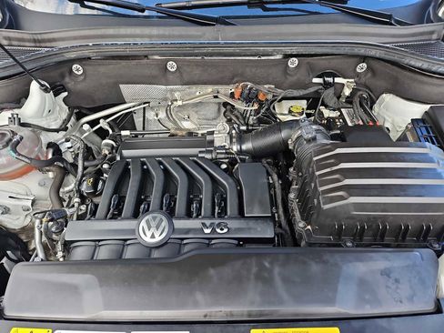 Used 2023 Volkswagen Atlas SE w/ Panoramic Sunroof Package image 35