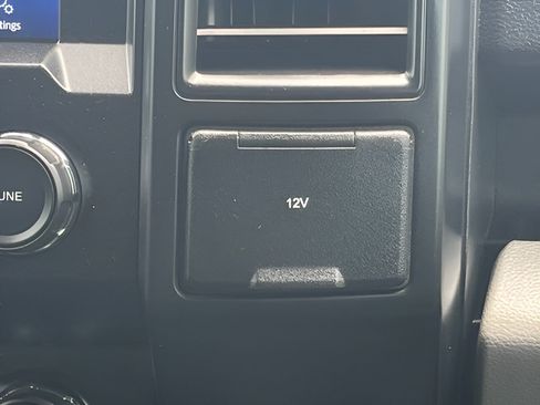 Used 2019 Ford F150 XL w/ Equipment Group 101A Mid AWD/4WD image 27