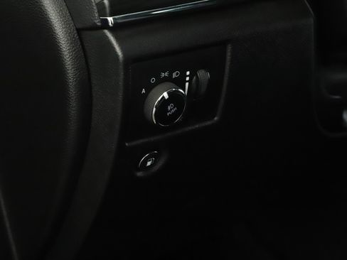 Used 2019 Jeep Grand Cherokee Limited image 8