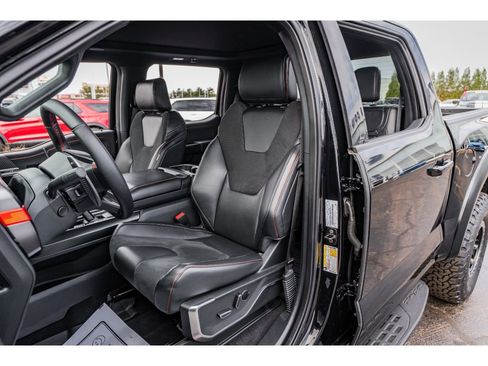Used 2025 Ford F150 Raptor AWD/4WD image 8