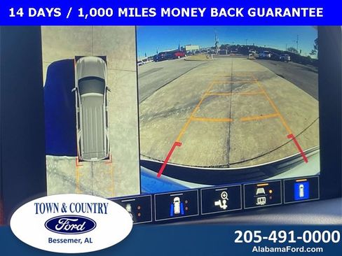 Used 2024 Chevrolet Suburban Z71 w/ Luxury Package image 20