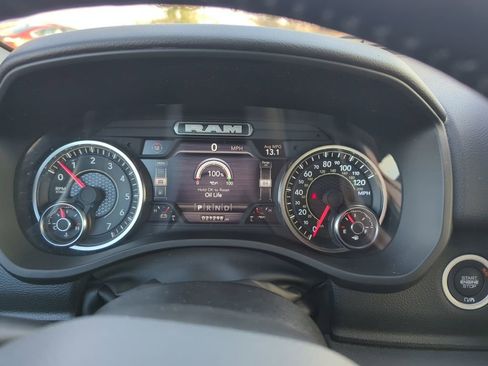 Used 2024 RAM 1500 Big Horn image 24