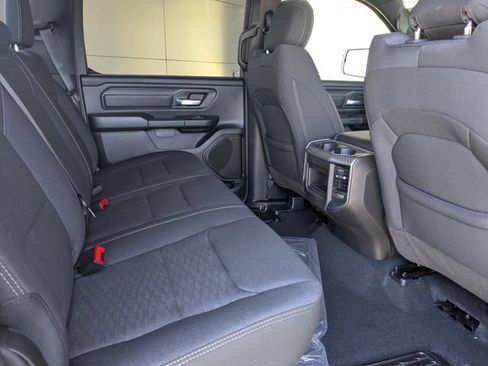 New 2026 RAM 1500 Express AWD/4WD image 30