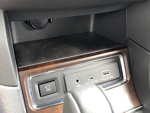 New 2025 Subaru Ascent Touring image 17