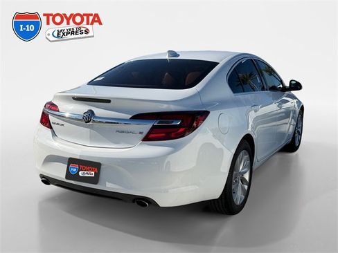 Used 2016 Buick Regal image 4