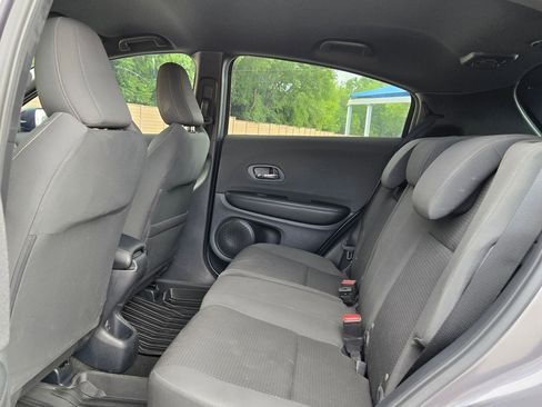 Used 2021 Honda HR-V Sport image 14