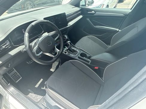 Used 2026 Volkswagen Jetta Sport FWD image 2