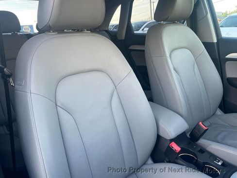 Used 2016 Audi Q3 2.0T Prestige w/ Prestige Package AWD/4WD image 10