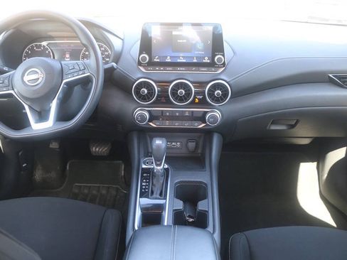 Used 2024 Nissan Sentra SV FWD image 15