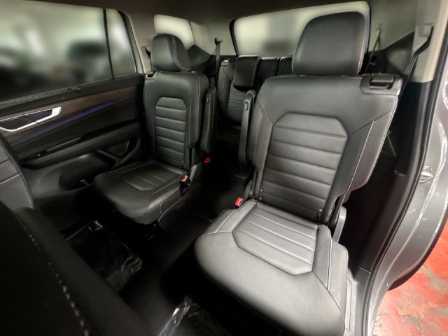 Certified 2025 Volkswagen Atlas SEL AWD/4WD image 26
