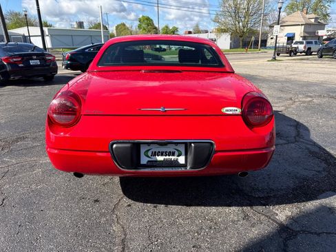 Used 2002 Ford Thunderbird RWD image 5