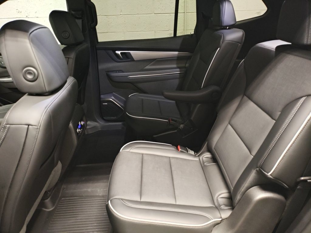 New 2026 Buick Enclave Preferred w/ Power Package FWD image 28