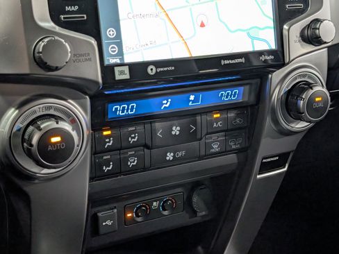 Used 2023 Toyota 4Runner Limited image 20