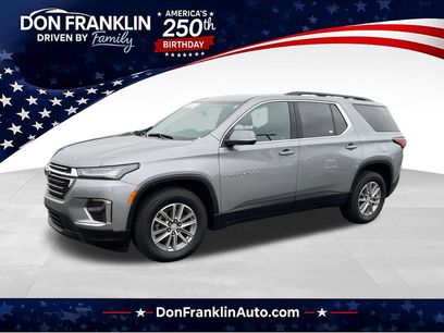 Used 2023 Chevrolet Traverse LT