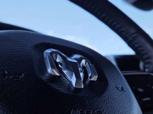 Used 2019 RAM 3500 Laramie image 21