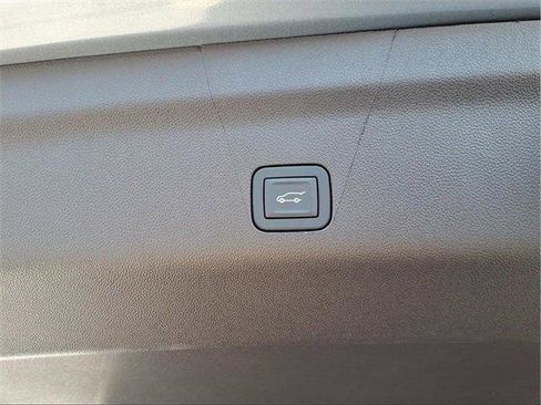 New 2026 Chevrolet Tahoe LT w/ Comfort Package image 9