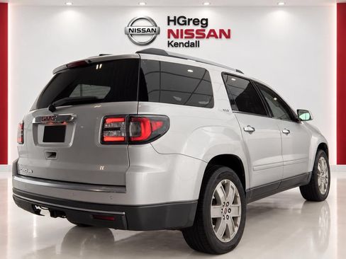 Used 2017 GMC Acadia Limited SLT FWD image 4
